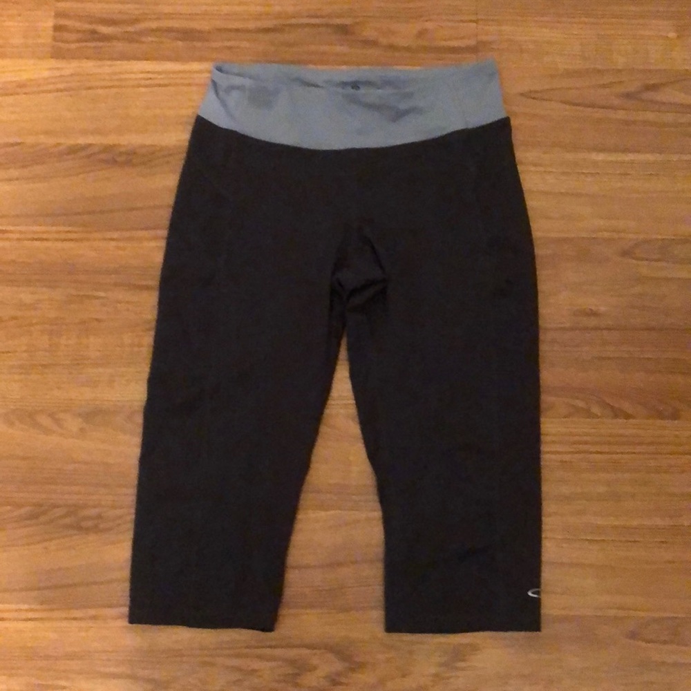 Gray leggings